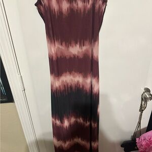 Elegant Tie-Dye Maxi Dress